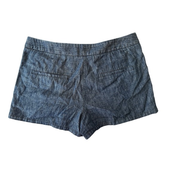 Theory Shorts Womens‎ Size 8 Blue Denim Pleated Preppy Casual Beach Formal - Picture 2 of 6